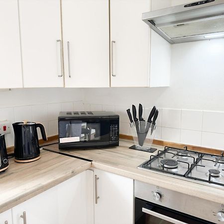 Charming Flats With Fast Wifi On The Famous Abbey Road Apartment ลอนดอน ภายนอก รูปภาพ