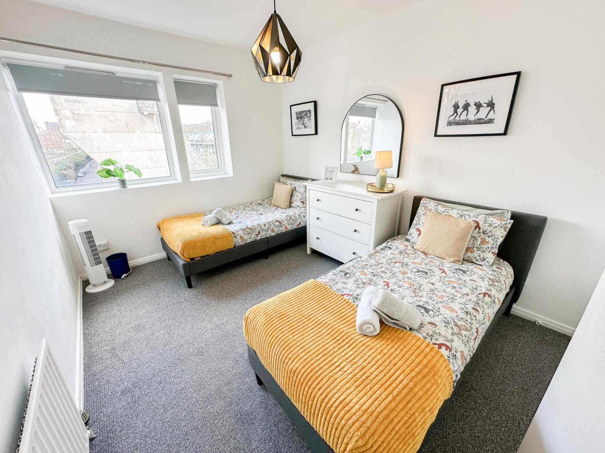 Charming Flats With Fast Wifi On The Famous Abbey Road Apartment ลอนดอน ภายนอก รูปภาพ